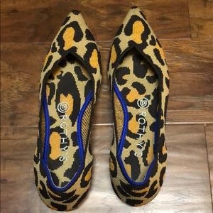 Rothy’s Big Cat🐯 size 7 women’s shoes